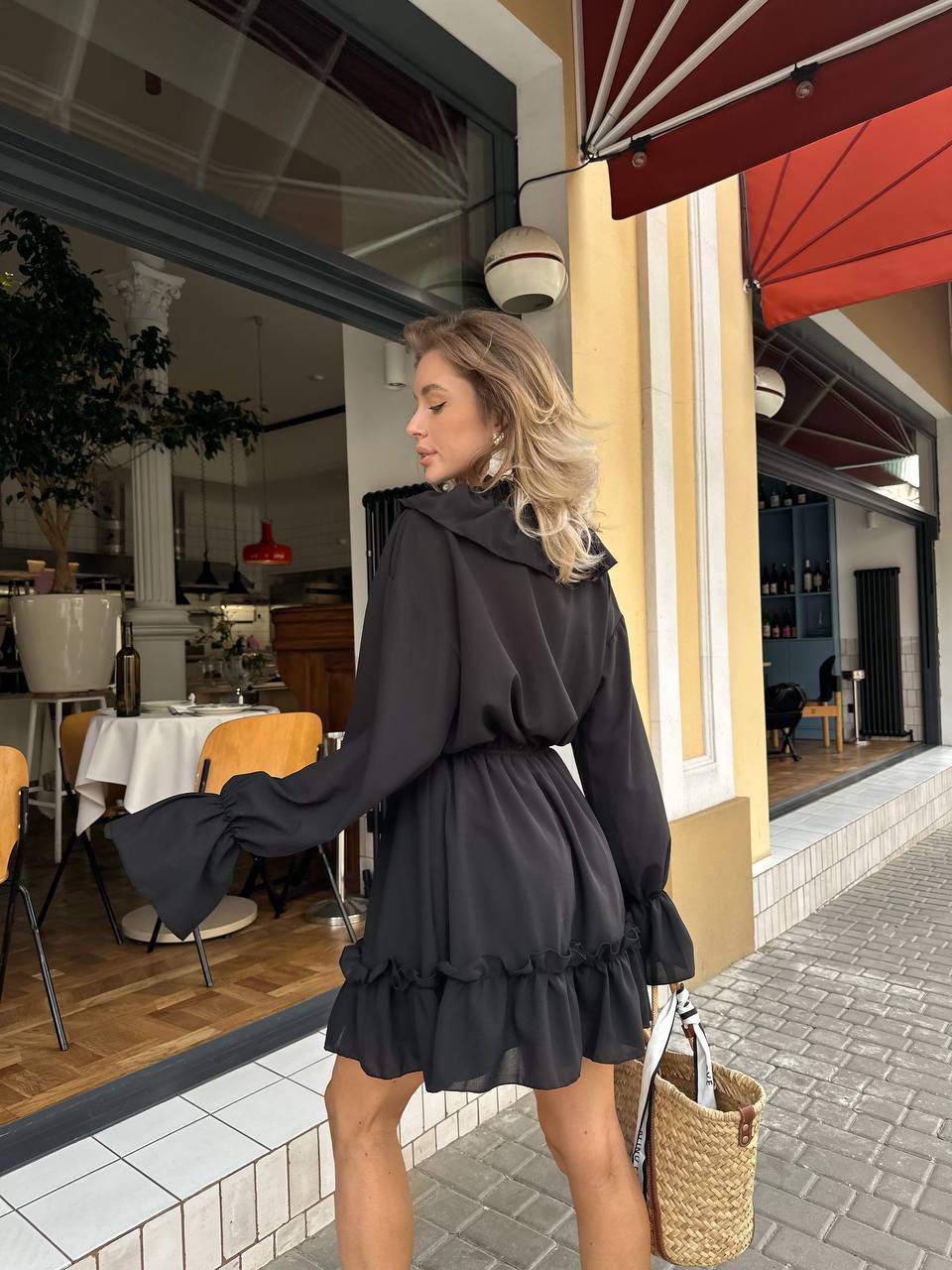 Жіноча шифонова сукня міні чорного кольору 29557