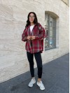 Жіноча байкова сорочка в клітинку вiльного бордового кольору 35643