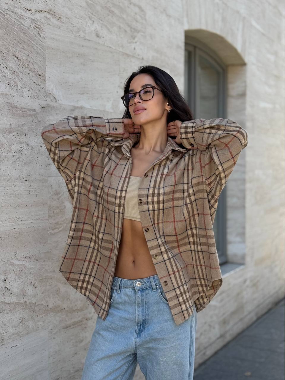 Жіноча байкова сорочка в клітинку вiльного кавового кольору 35642