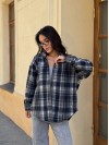 Жіноча байкова сорочка в клітинку вiльного синього кольору 35645