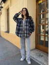 Жіноча байкова сорочка в клітинку вiльного синього кольору 35645