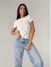Жiноча базова футболка бiлого кольору 33629