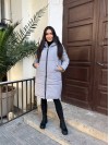 Жіноча базова куртка з капюшоном сiрого кольору 35272