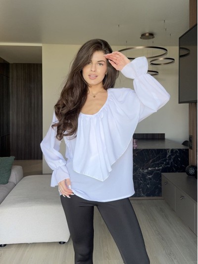 Жіноча блуза з воланами бiлого кольору 36024