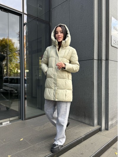 Жіноча демiсезонна куртка з капюшоном оливкового кольору 35862