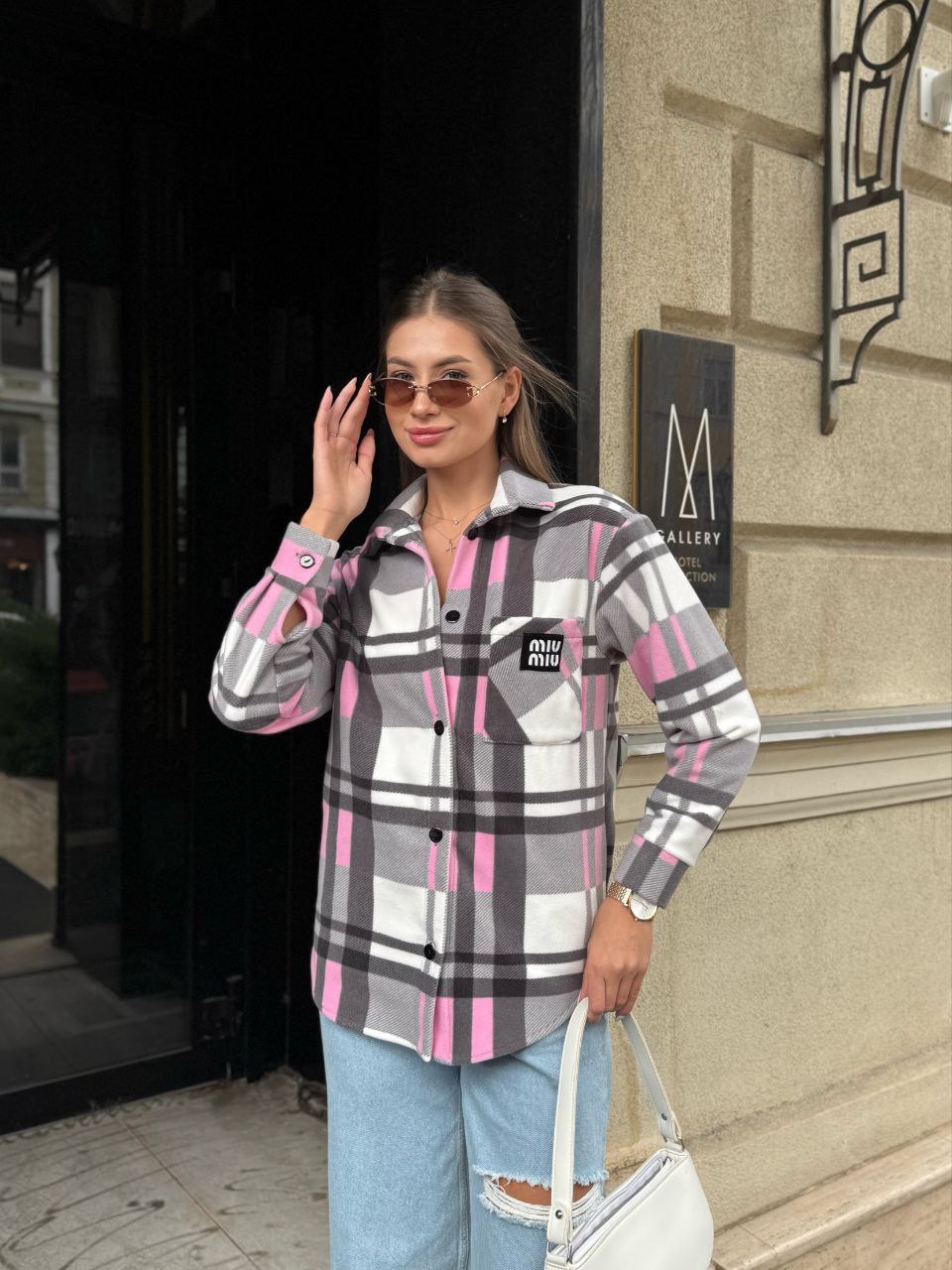 Жіноча флiсова сорочка в клітинку рожевого кольору 35361