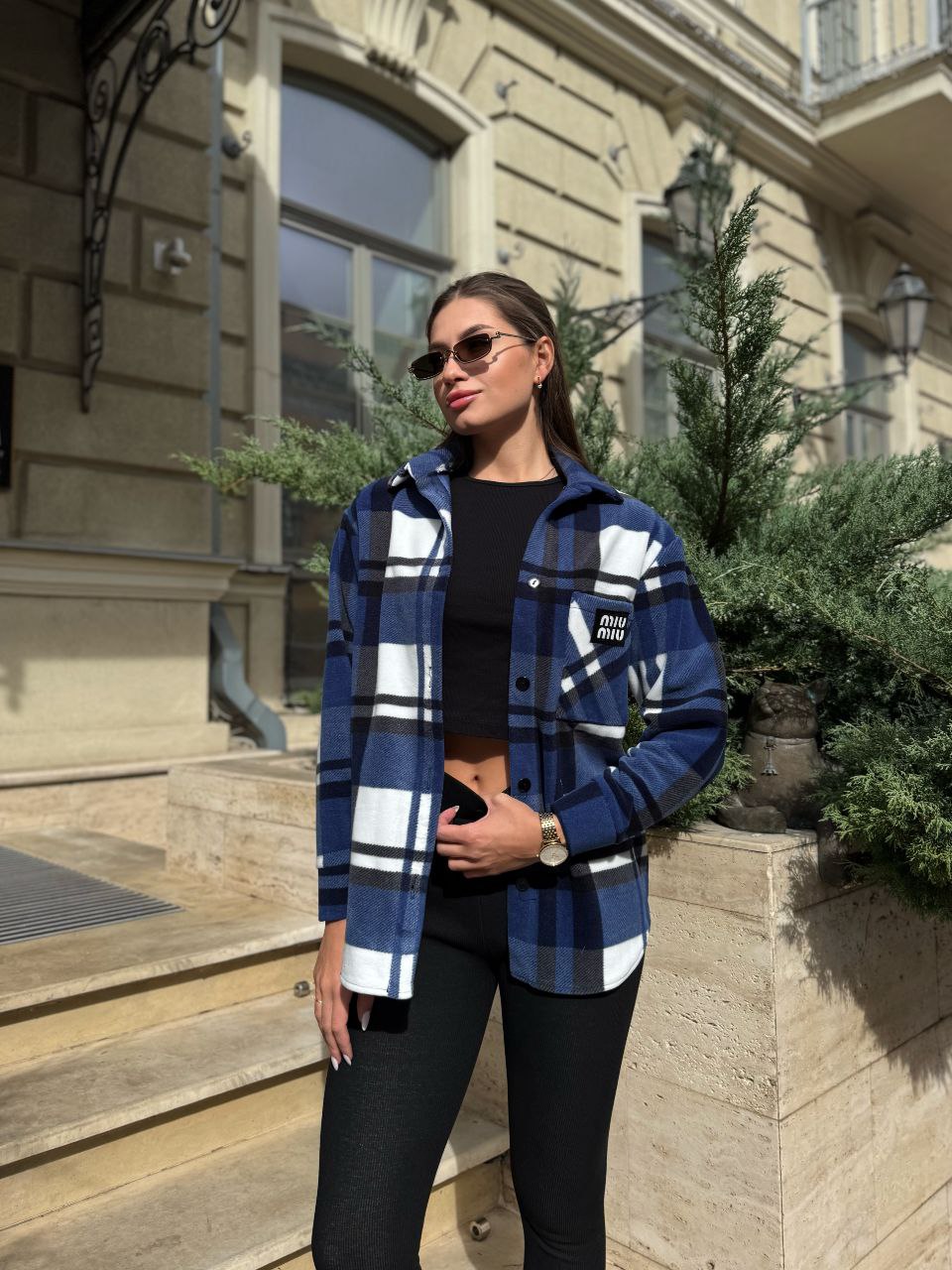 Женская флисовая рубашка в клетку синего цвета 35365