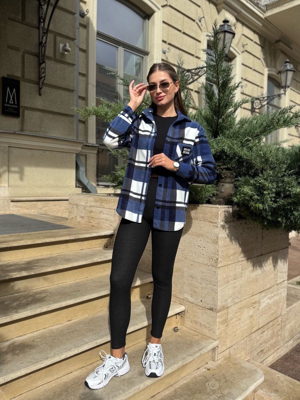 Женская флисовая рубашка в клетку синего цвета 35365