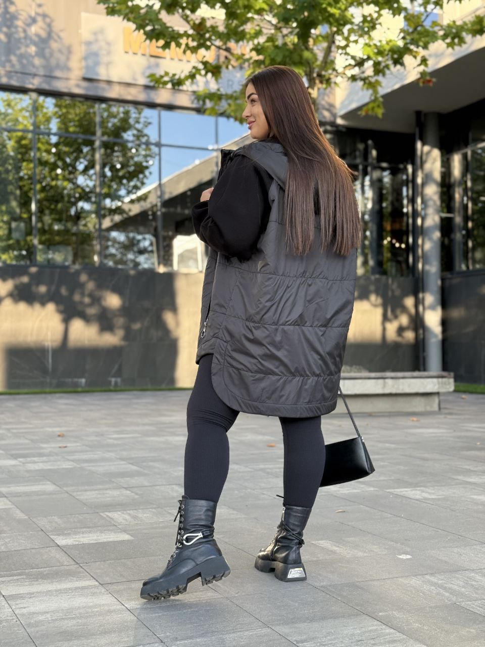 Женская куртка-кардиган черного цвета 34851