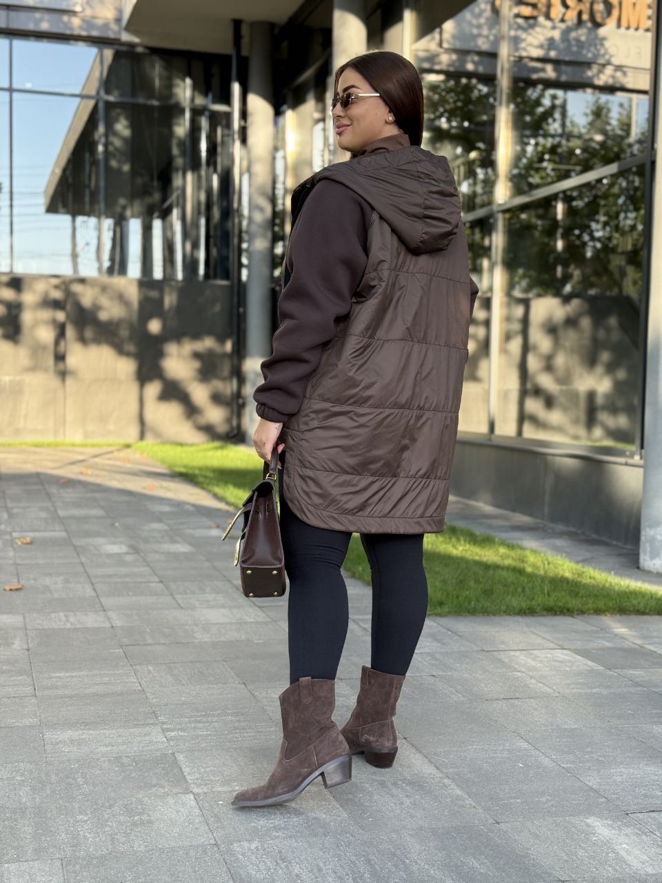 Женская куртка-кардиган коричневого цвета 34728
