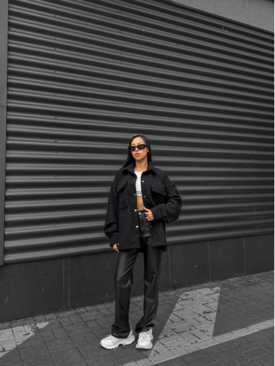 Жіноча сорочка букле чорного кольору 35526