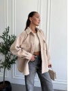 Жіноча сорочка з букле бежевого кольору 34127