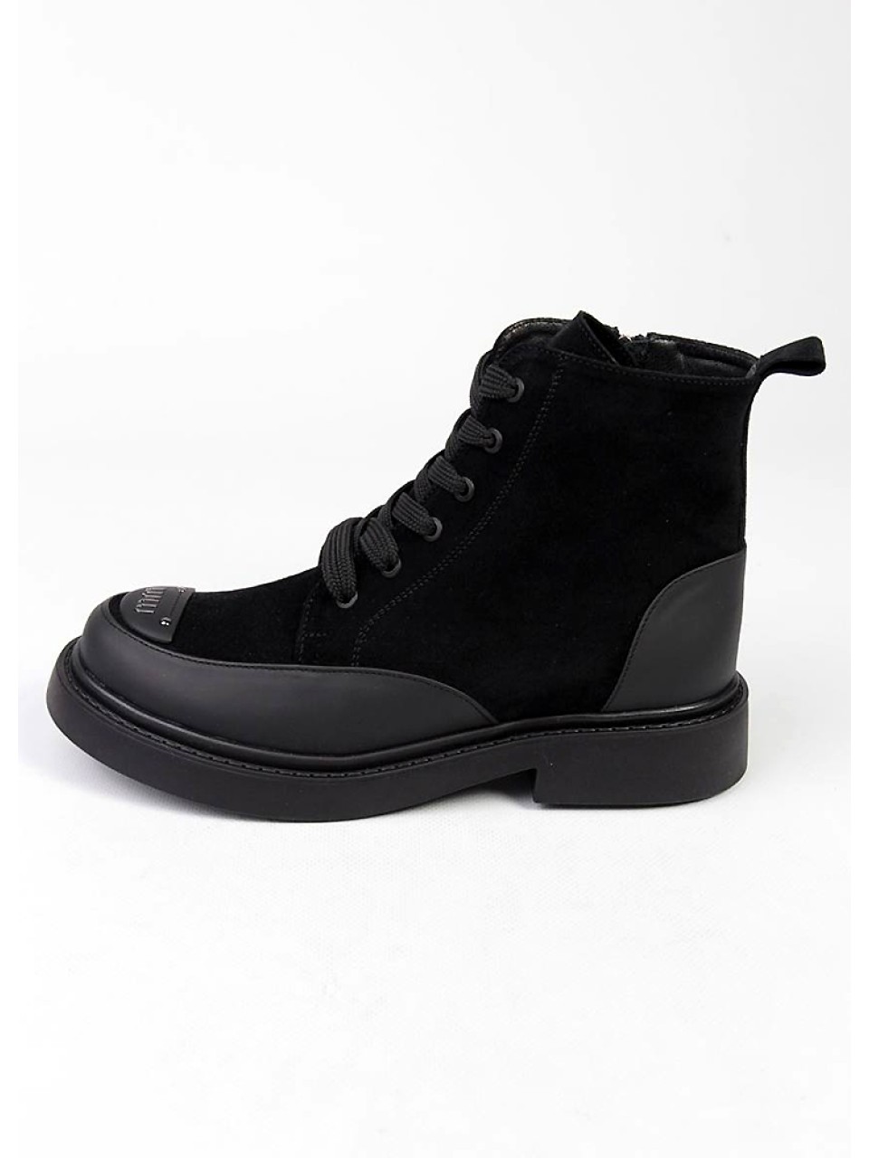 Жіночі черевики з натуральної замші чорного кольору 34739