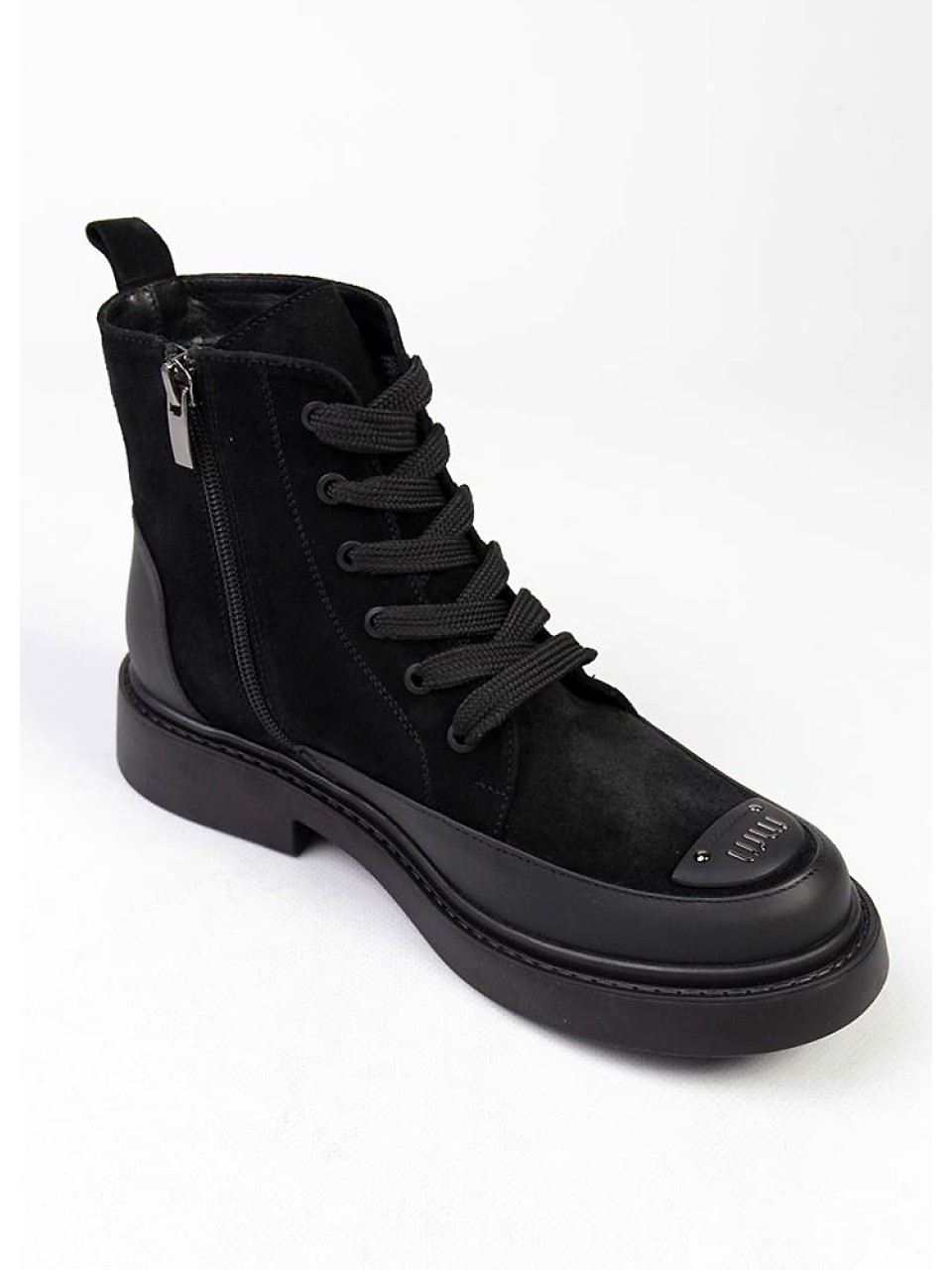 Жіночі черевики з натуральної замші чорного кольору 34739