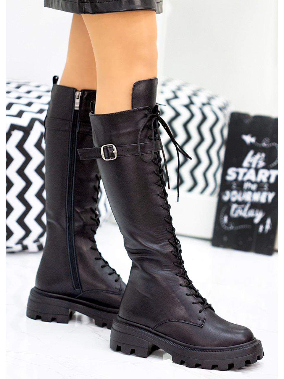 Женские сапоги из натуральной кожи на шнуровке (Европейка) черного цвета 34864