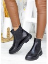 Жіночі шкіряні черевики (байка) чорного кольору 34875
