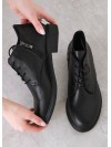 Жіночі короткі шкіряні черевики чорного кольору на шнурівці 34834