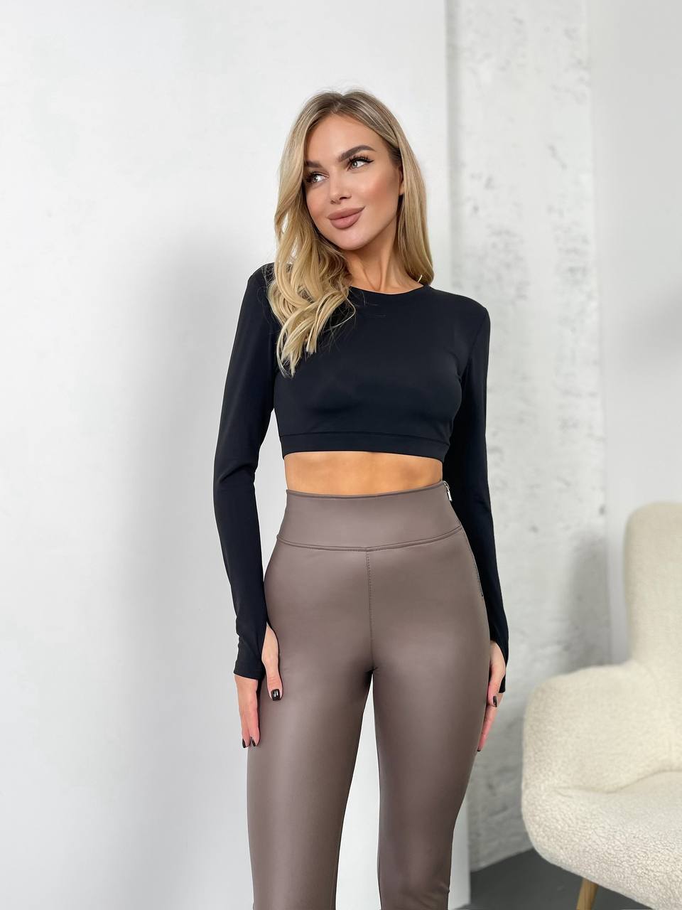 Жіночі лосини на флiсi з еко-шкiри кавового кольору 34707