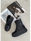 Жіночі шкіряні черевики на шнуровці (хутро) чорного кольору 35041