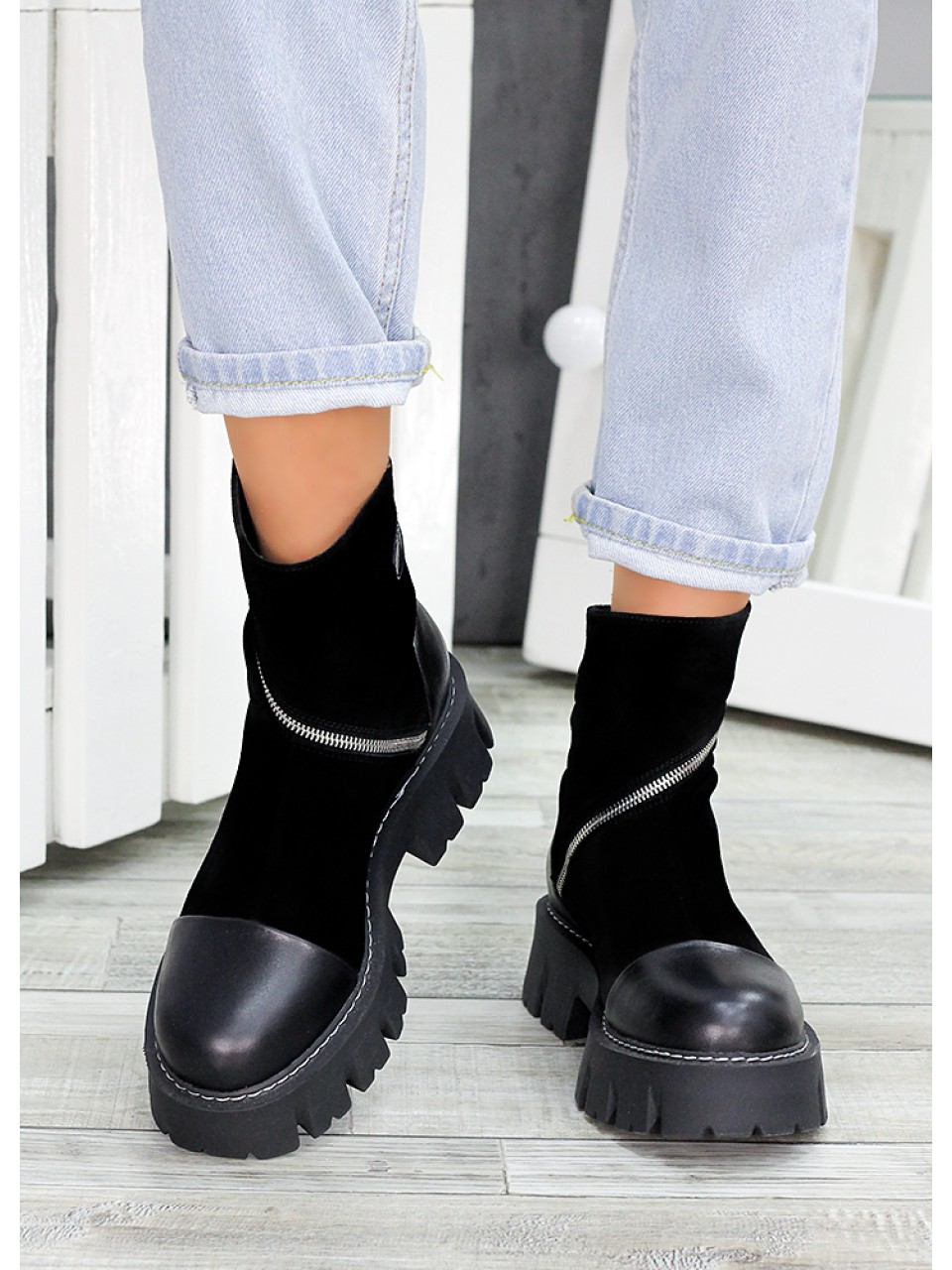 Женские ботинки натуральная кожа+замш (мех) черного цвета 35034