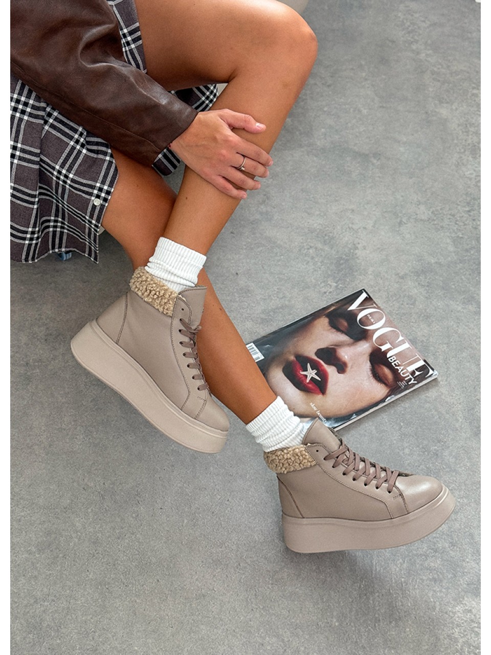 Жіночі шкіряні черевики Тедді (Байка) кавового кольору 35189