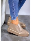 Жіночі шкіряні короткі черевики бежевого кольору 34899