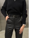 Женские кожаные штаны клеш на флисе черного цвета  35142