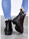 Женские кожаные тракторные ботинки (байка) черного цвета 35052
