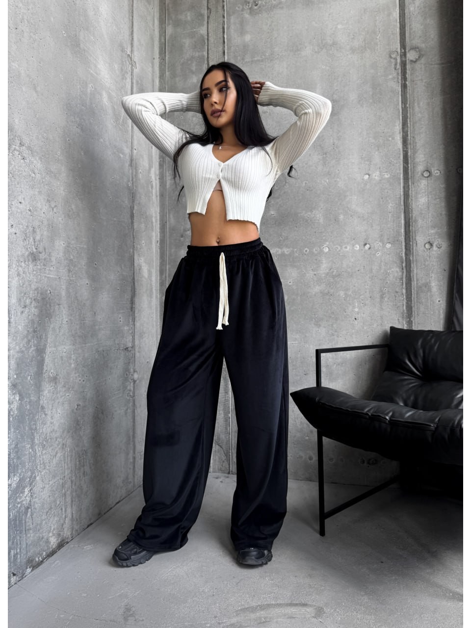 Жiночi спортивнi штани чорного кольору 34606