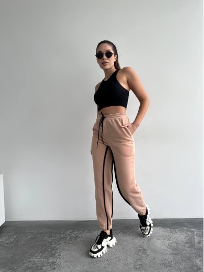 Жiночi спортивнi штани на флiсi бежевого кольору 35805