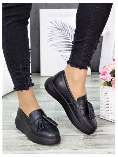 Жіночі туфлі лофери з натуральної шкіри чорного кольору 35565