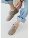 Жіночі туфлі з натуральної замші (байка) бежевого кольору 35393