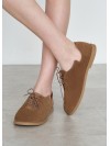 Жіночі туфлі на шнурівці з натуральної замші коричневого кольору 35395