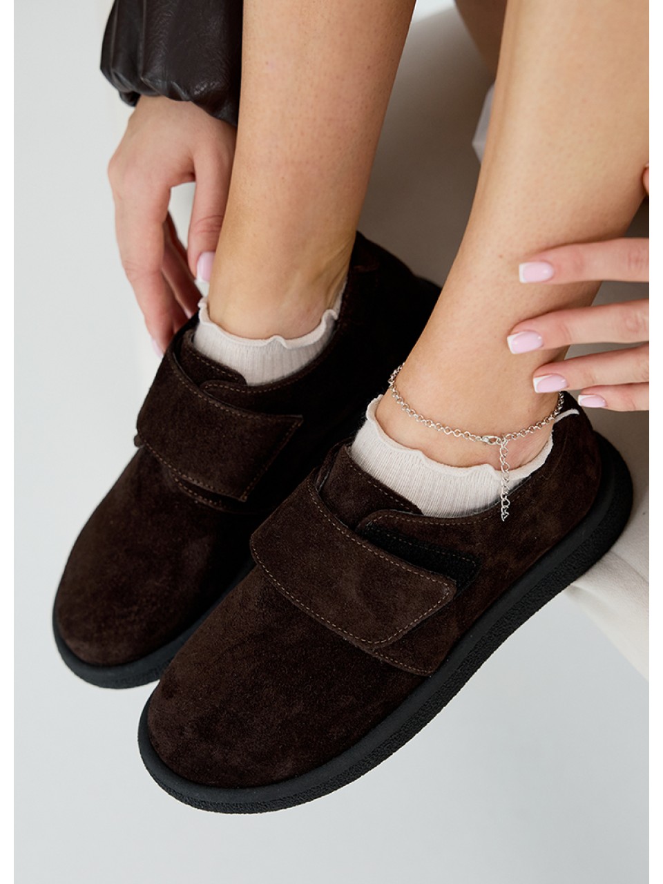 Жіночі туфлі з натуральної замші (байка) коричневого кольору 35392