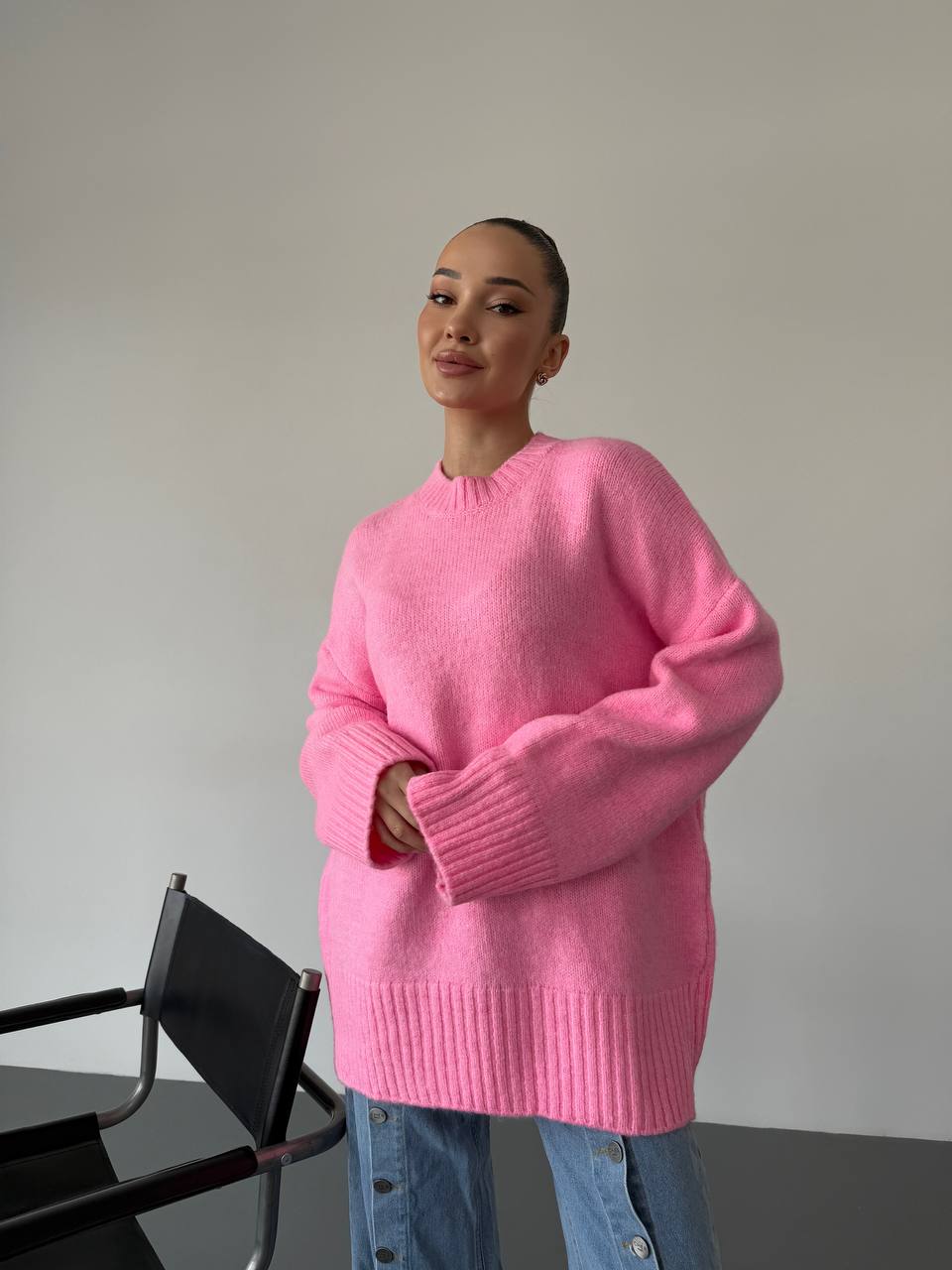 Жіночий базовий светр рожевого кольору 34345