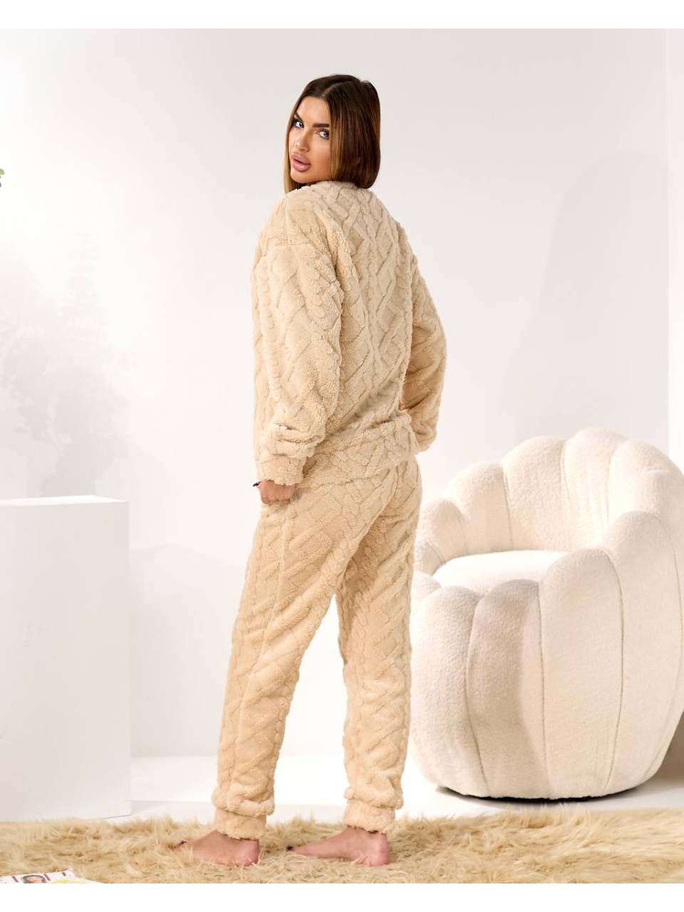 Жіночий домашній махровий костюм бежевого кольору  35942
