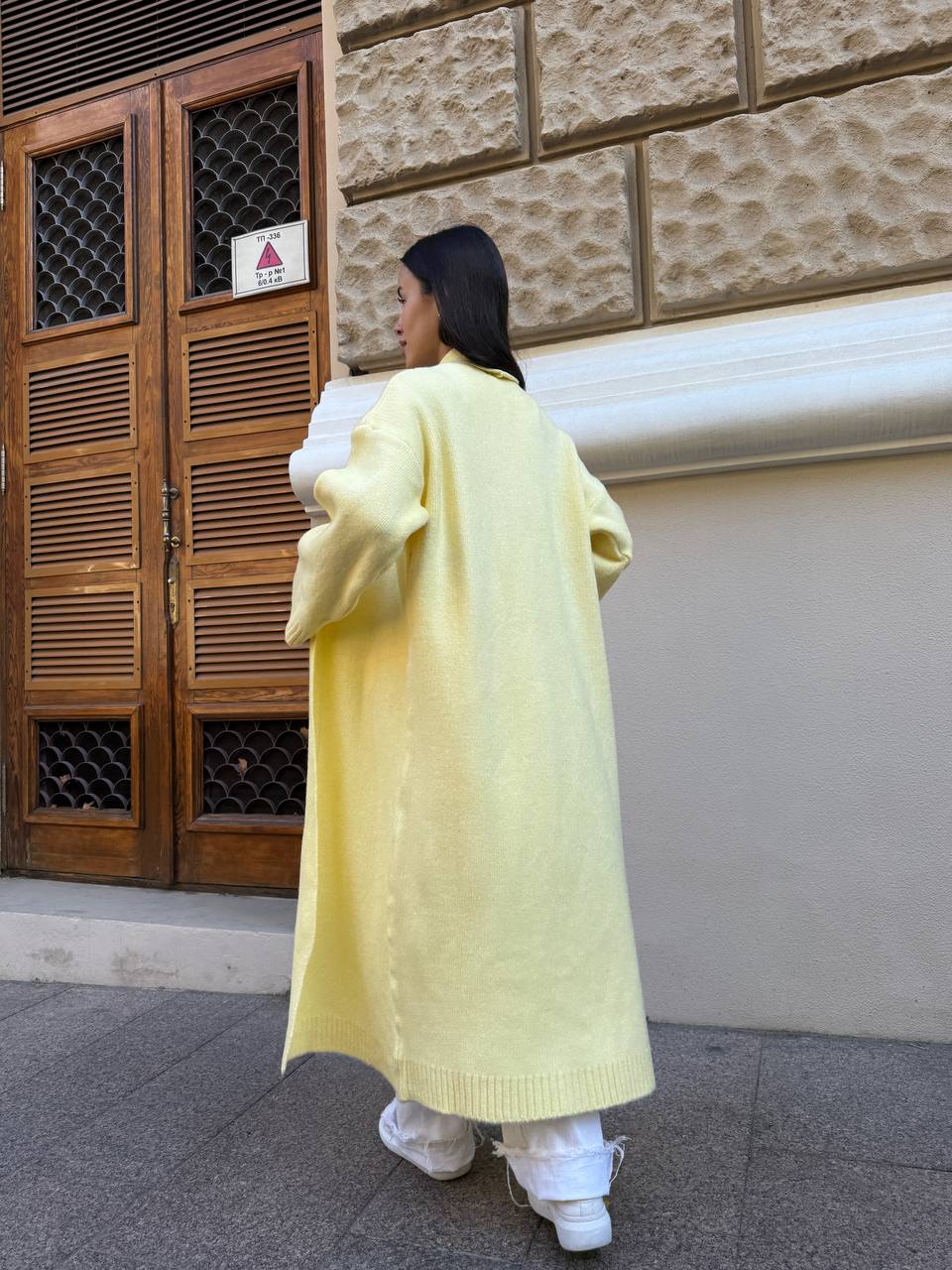 Женский длинный кардиган желтого цвета 34368
