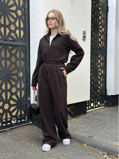 Жiночий флiсовий комбінезон коричневого кольору 35277