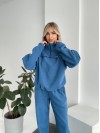 Жіночий флiсовий костюм вiльного крою синього кольору 34750