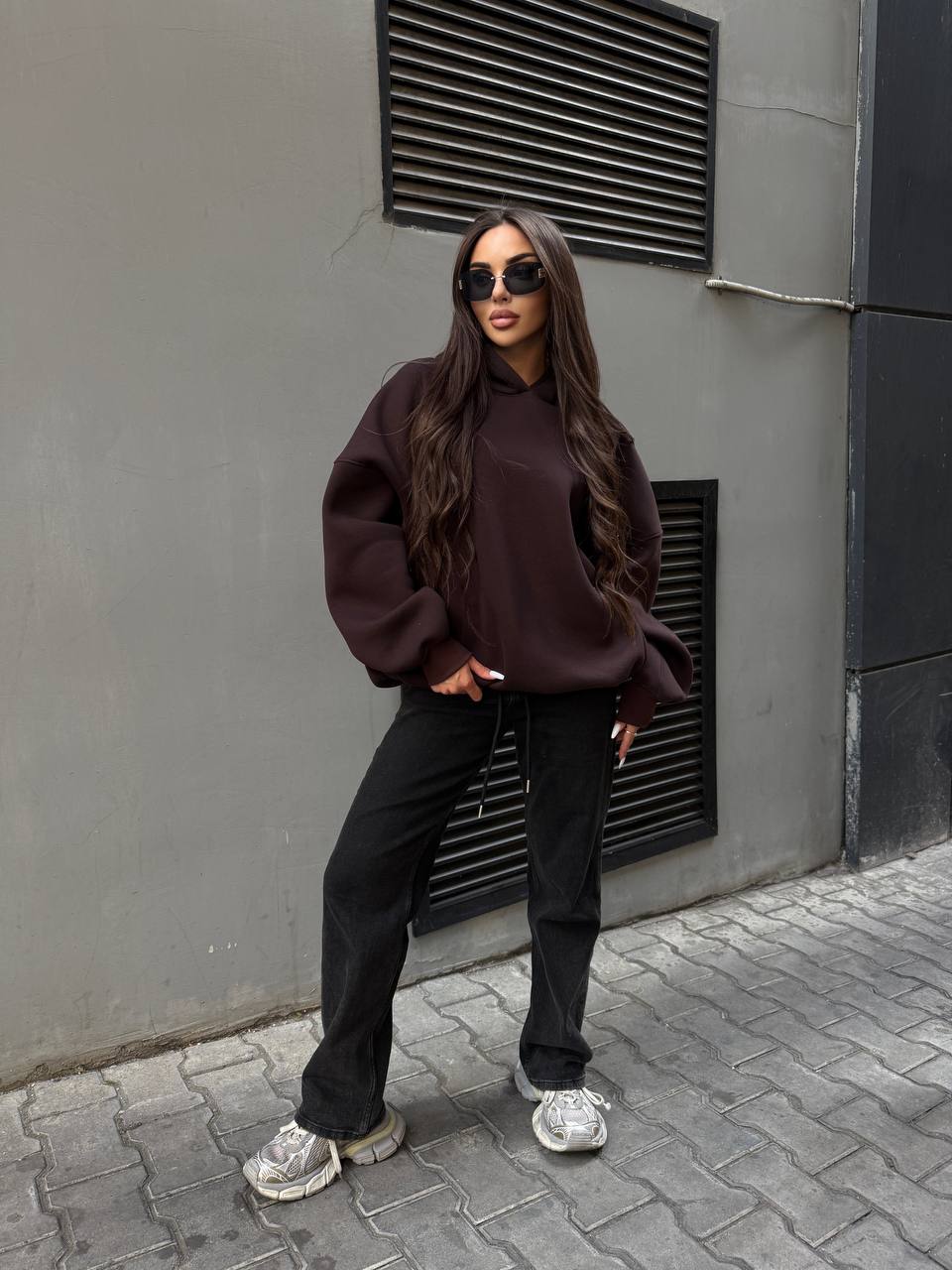 Жіночий худі з капюшоном на флiсi коричневого кольору 34642