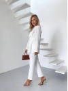 Женский классический костюм белого цвета 34463