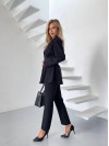 Женский классический костюм черного цвета 34464