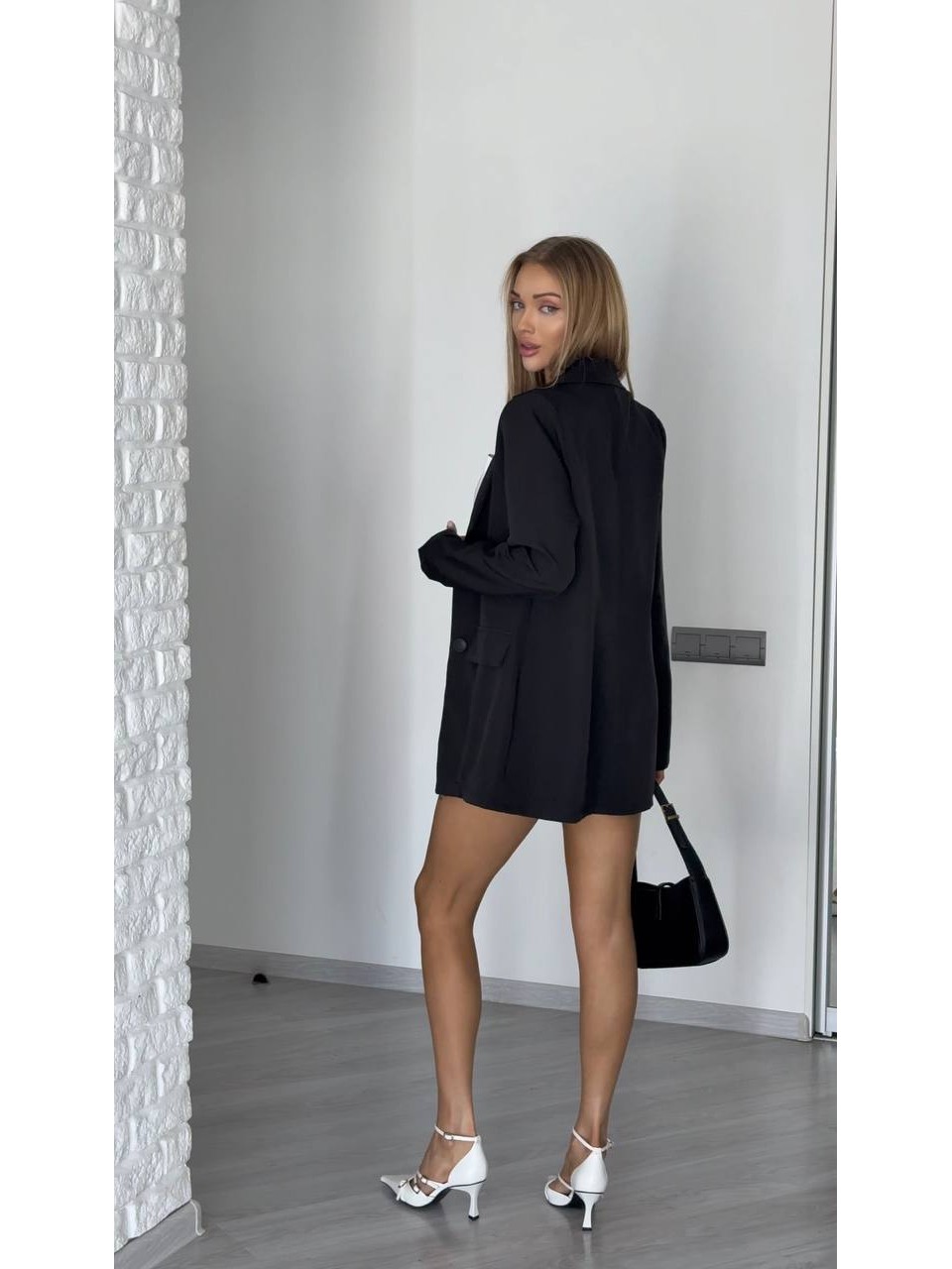Жiночiй класичний костюм пiджак+спiдниця-шорти чорного кольору 34743
