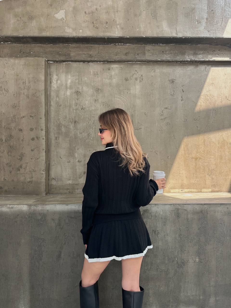 Жіночий костюм 2-ка зі спідницею чорного кольору 34494