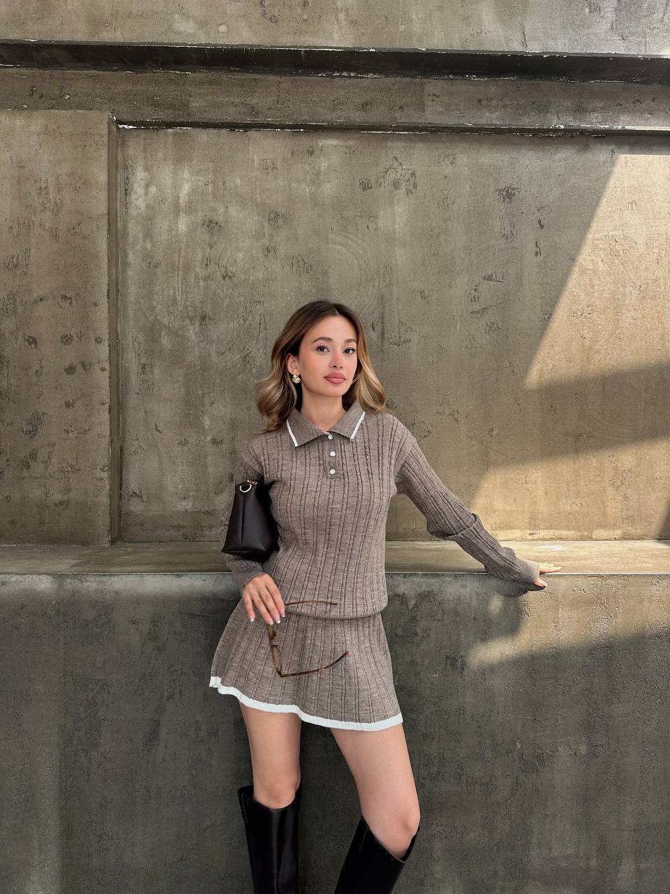 Жіночий костюм 2-ка зі спідницею кавового кольору 34476