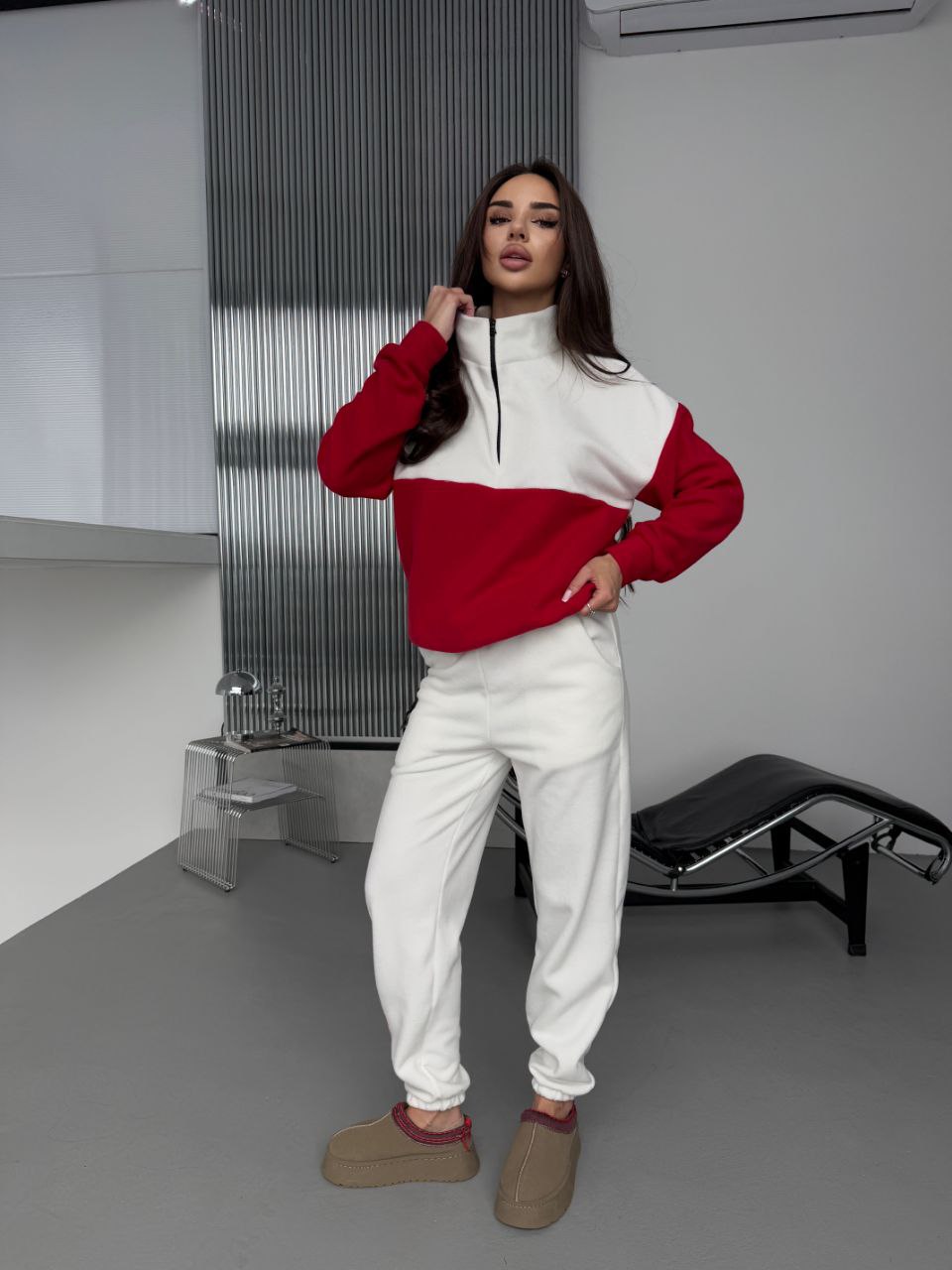 Жіночий костюм флісовий червоного кольору 35692