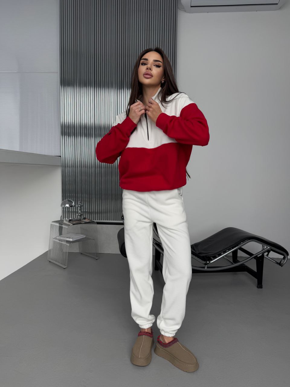 Жіночий костюм флісовий червоного кольору 35692