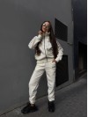 Жіночий костюм флісовий молочного кольору 35105