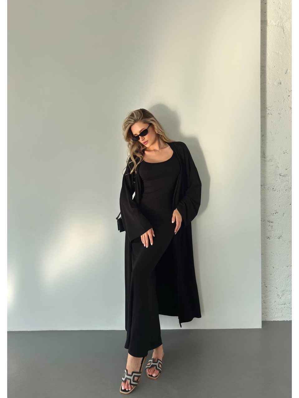 Жіночий костюм кардиган+сукня чорного кольору 34596