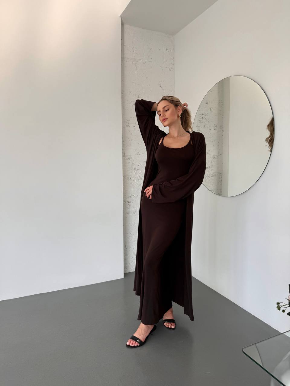 Жіночий костюм кардиган+сукня коричневого кольору 34597